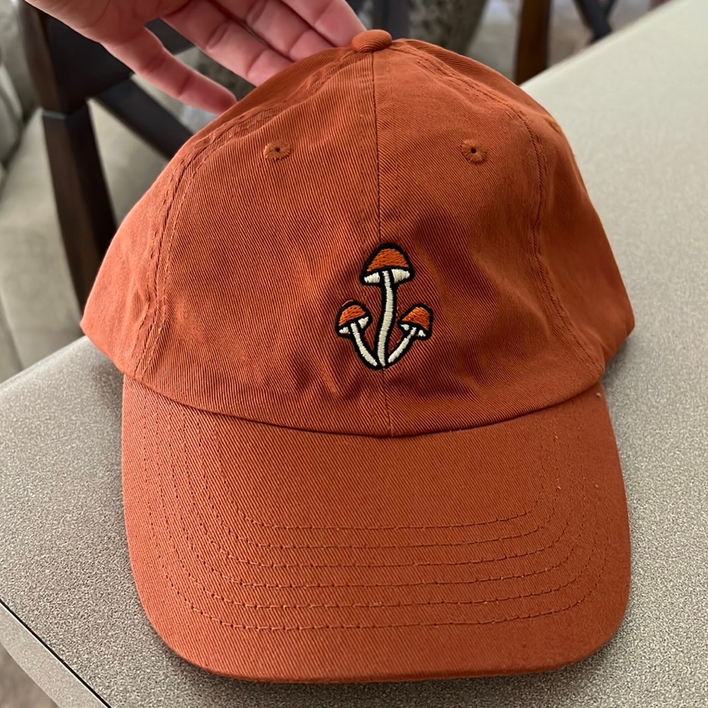 Keep nature wild hat
